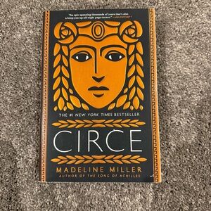 Circe by Madeline Miller Paperback New